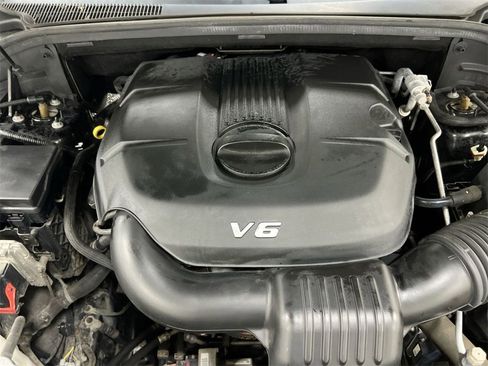 Used 2015 Jeep Grand Cherokee Overland image 26