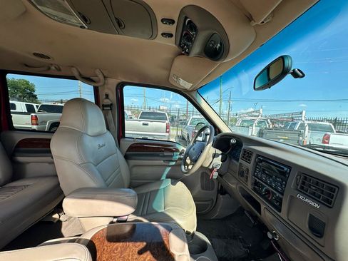 Used 2001 Ford Excursion Limited AWD/4WD image 88