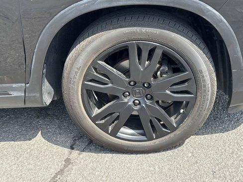 Used 2019 Honda Pilot Touring image 10