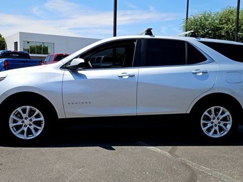 Certified 2018 Chevrolet Equinox LT FWD image 5