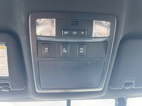 Used 2017 Toyota Tacoma TRD Pro AWD/4WD image 20