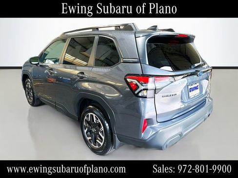 Used 2026 Subaru Forester Premium AWD/4WD image 5