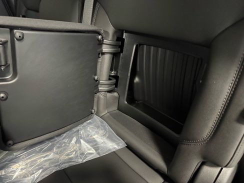 New 2026 GMC Sierra 1500 SLT w/ SLT Premium Plus Package image 11