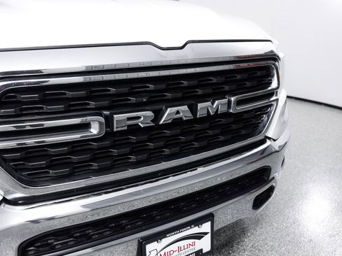 Used 2022 RAM 1500 Big Horn AWD/4WD image 4