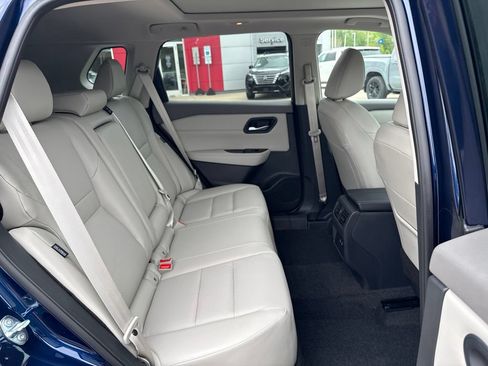 New 2026 Nissan Rogue Dark Armor AWD/4WD image 25