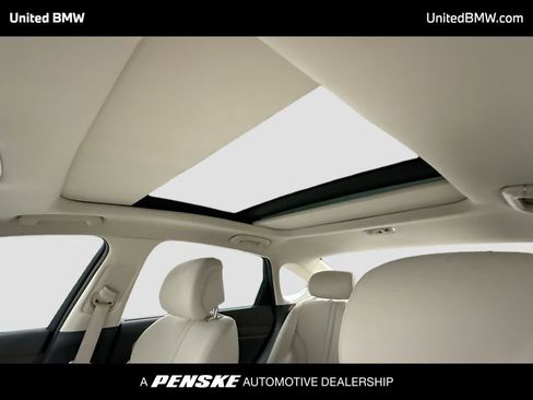 Used 2022 Genesis G80 2.5T w/ Prestige Package image 12