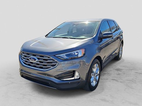 Used 2024 Ford Edge Titanium image 1