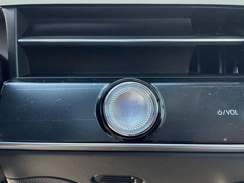 New 2026 Genesis GV70 3.5T Sport Advanced image 31