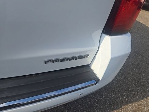 Used 2019 Chevrolet Tahoe Premier AWD/4WD image 43
