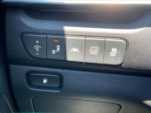 Used 2022 Kia Niro LXS FWD image 29