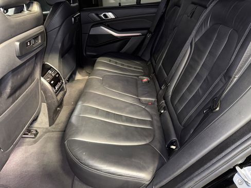 Used 2019 BMW X5 xDrive40i w/ Convenience Package image 32