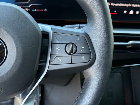 Used 2025 BMW X1 xDrive28i w/ Technology Package image 27