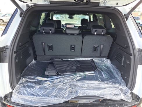 New 2026 Buick Enclave Sport Touring w/ LPO, Floor Liner Package image 25