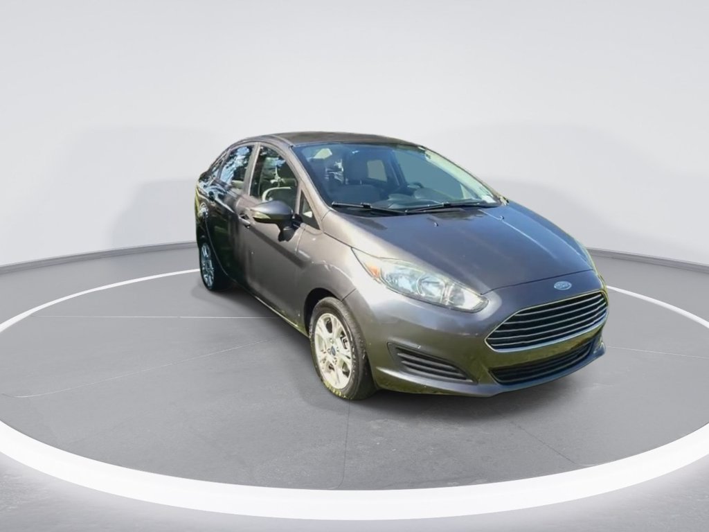 Used 2016 Ford Fiesta SE FWD image 3