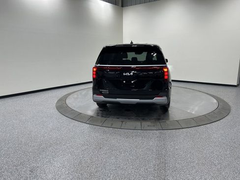 New 2026 Kia Carnival image 6