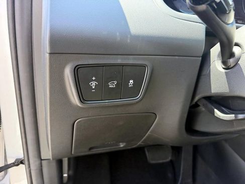 Certified 2023 Hyundai Tucson Limited AWD/4WD image 19