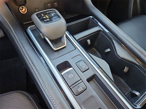 Used 2023 Nissan Pathfinder SL image 13