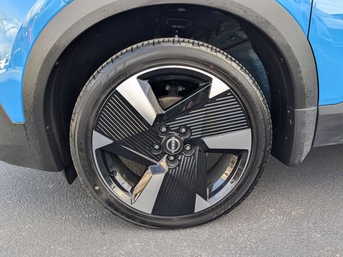 Used 2025 Nissan Kicks SR image 31