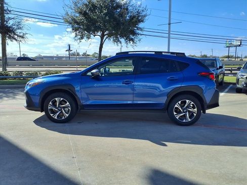 Certified 2025 Subaru Crosstrek 2.0i Premium image 8