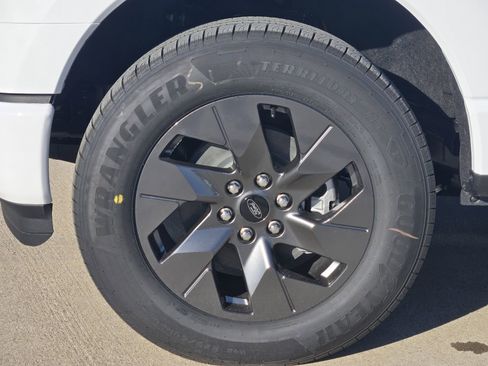 New 2025 Ford F150 Lightning Flash image 15