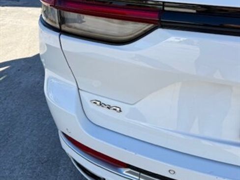 Used 2022 Jeep Grand Cherokee Summit image 5