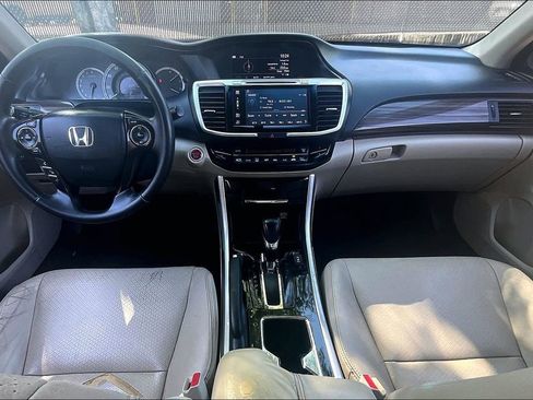 Used 2017 Honda Accord EX-L image 21