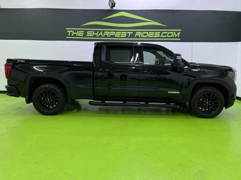Used 2024 GMC Sierra 1500 Elevation w/ X31 Off-Road Package AWD/4WD image 11