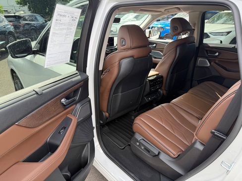 Certified 2026 Acura MDX SH-AWD w/ Advance Package image 14