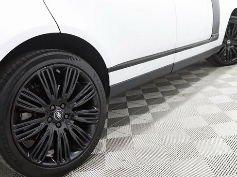 Used 2019 Land Rover Range Rover Long Wheelbase Supercharged image 11