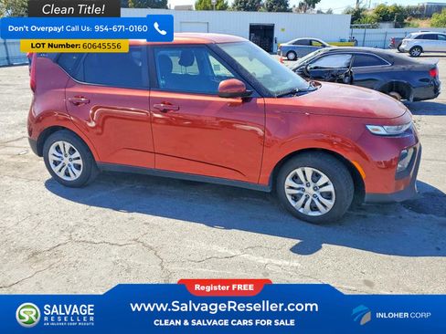Used 2020 Kia Soul LX FWD image 5
