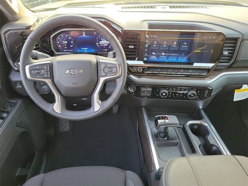 New 2026 Chevrolet Silverado 1500 RST w/ Z71 Off-Road Package image 4