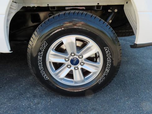 Used 2019 Ford F150 XLT image 13