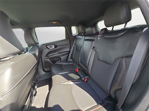 Used 2024 Jeep Compass Trailhawk image 13