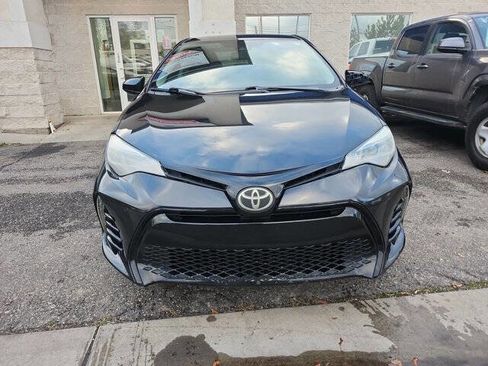 Used 2019 Toyota Corolla LE FWD image 2