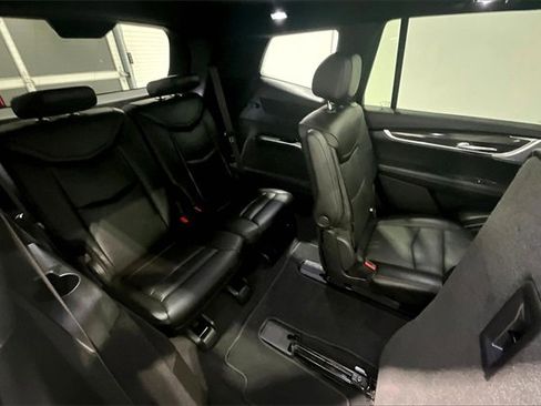 Used 2023 Cadillac XT6 Sport image 27