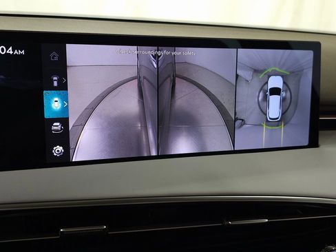 Used 2026 Genesis GV70 2.5T Advanced image 22