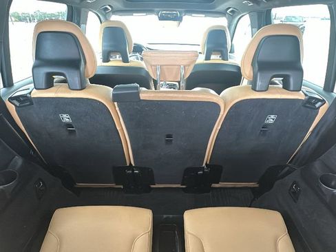 Used 2018 Volvo XC90 T6 Momentum w/ Convenience Package image 36