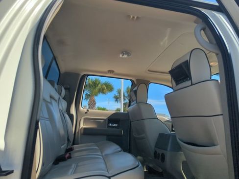 Used 2008 Lincoln Mark LT 4x4 image 13