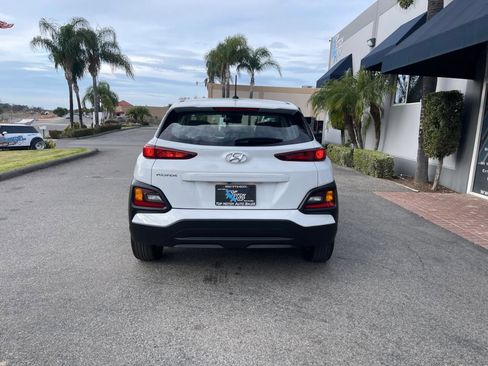 Used 2020 Hyundai Kona SE image 6
