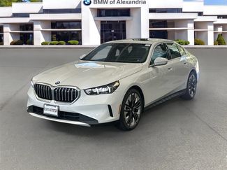Used 2024 BMW 530i xDrive w/ Premium Package AWD/4WD video 1