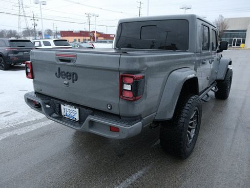 Used 2022 Jeep Gladiator Overland image 6
