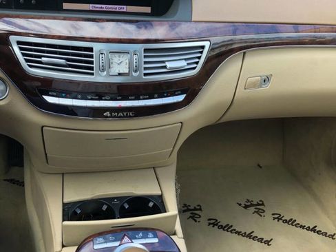 Used 2007 Mercedes-Benz S 550 4MATIC image 13