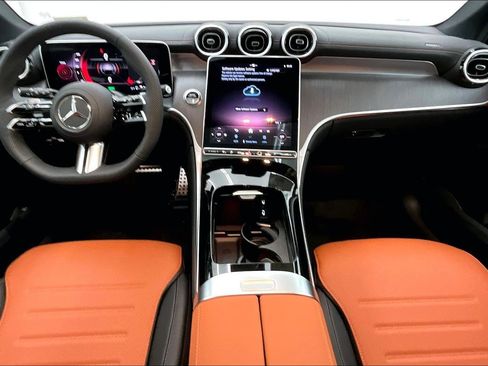 New 2026 Mercedes-Benz GLC 350e 4MATIC image 4