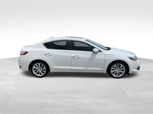 Used 2018 Acura ILX FWD image 6