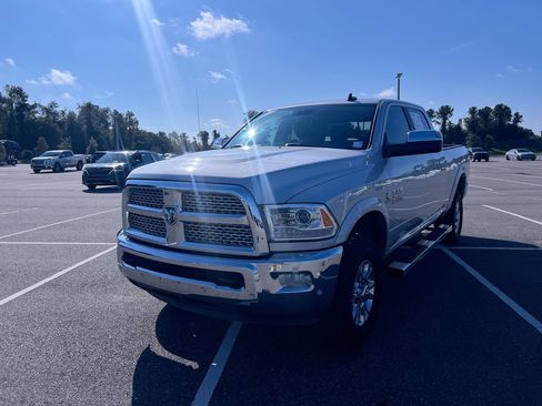 Used 2017 RAM 2500 Laramie image 9