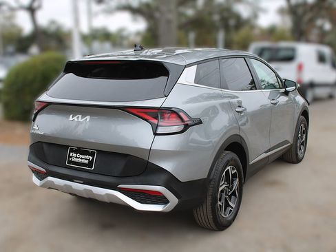 Certified 2024 Kia Sportage LX image 7