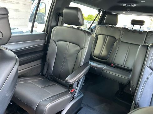 New 2026 Jeep Grand Wagoneer L image 12