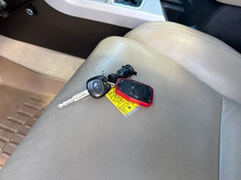 Used 2008 Toyota Tundra Limited AWD/4WD image 29