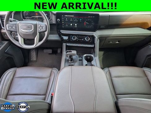 Certified 2025 GMC Sierra 1500 Denali w/ Denali Reserve Package AWD/4WD image 9