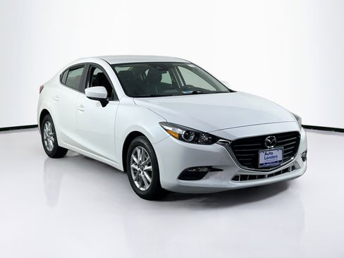 Used 2018 MAZDA MAZDA3 Sport w/ Preferred Equipment Package image 3